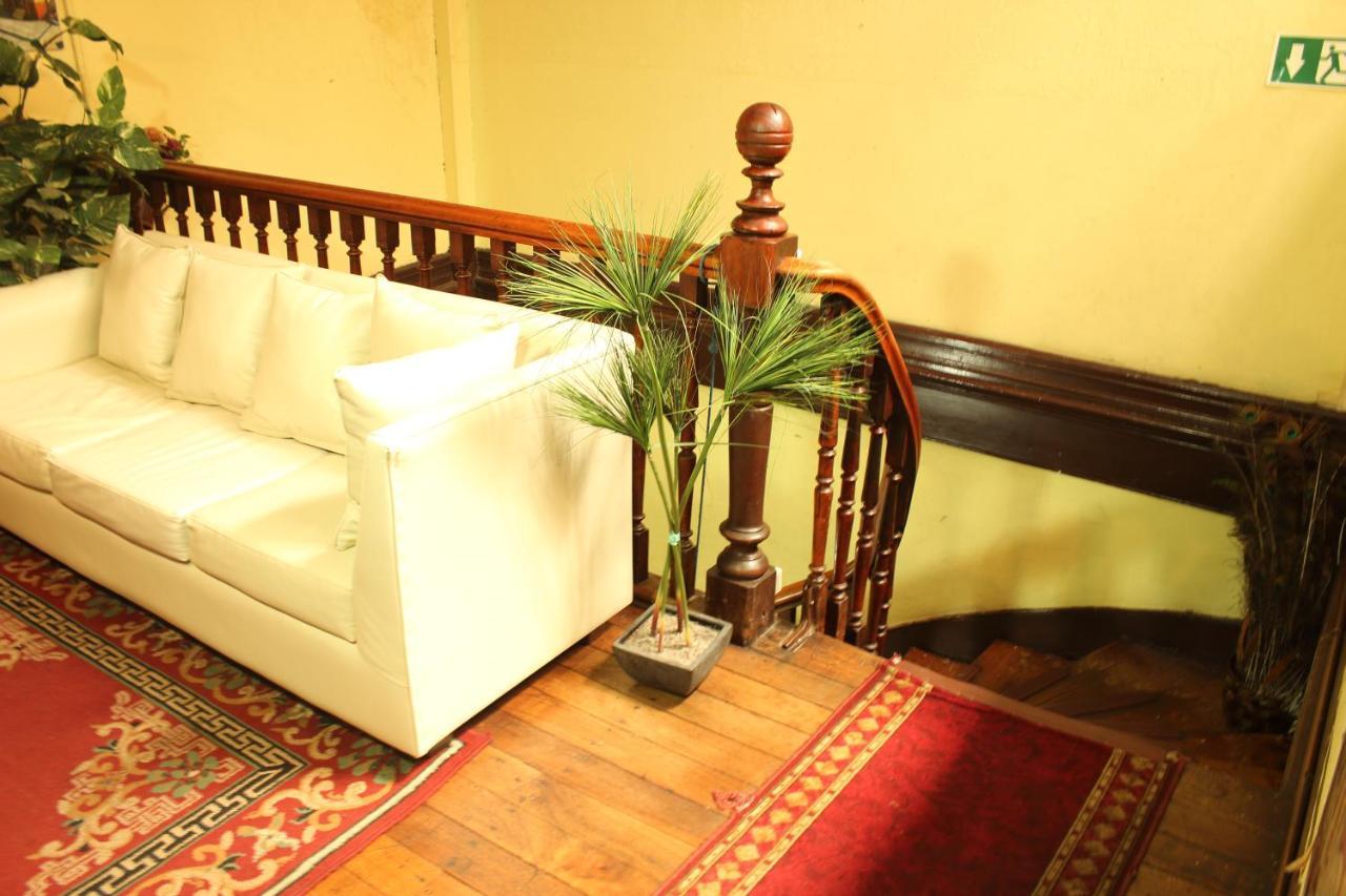 Hostal Fiorenttina Valparaiso Exterior photo